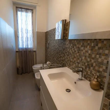 B Lieve Apartment Monza