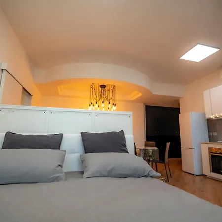 B Lieve Apartment Monza