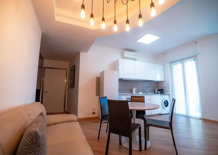 B Lieve Apartment Monza